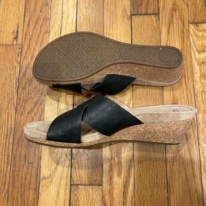 UGG sandals, size 11